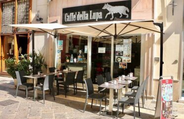 Caffe’ della Lupa