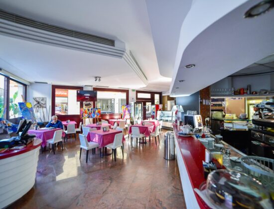 Manhattan Cafè