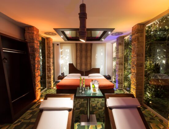 Motel K Suite a Tema e Wellness